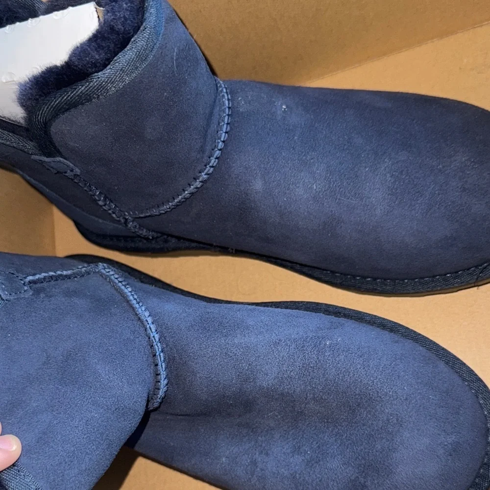 Kirkland Signature Navy Shearling Boots